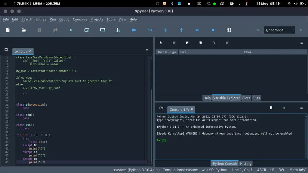 Using spyder on Linux to write Python code
